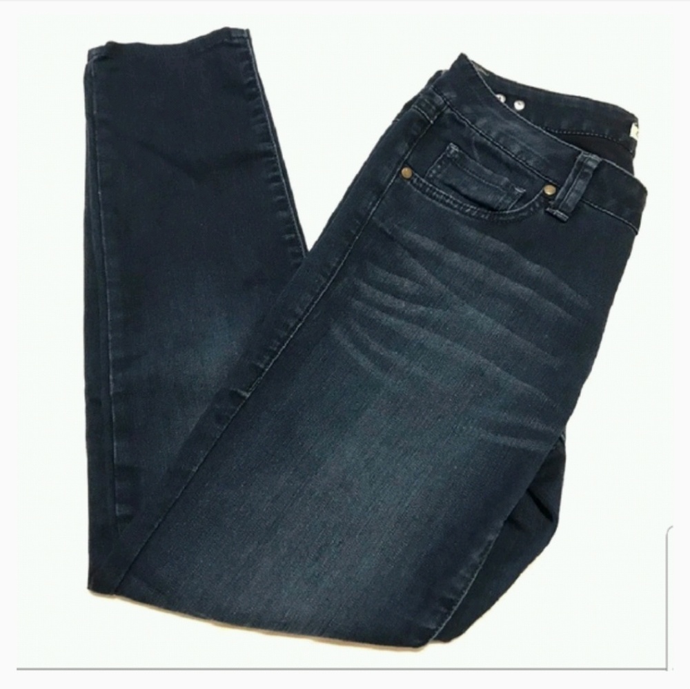 Cabi jeans size 6 skinny jeans